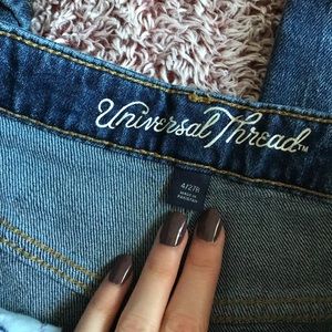 Universal thread mom jeans